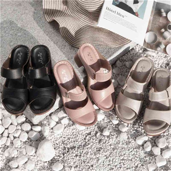 80% off shoes new ladies sandals and slippers summer casual thick high-heeled large size comfortable, Black
80% off shoes new ladies sandals and slippers summer casual thick high-heeled large size comfortable, Black
