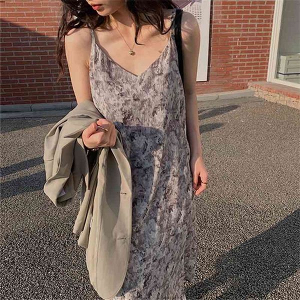 women's spring summer strap dresses with flowers sleeveless sundress vintage lady wild long dress 210416, White
women's spring summer strap dresses with flowers sleeveless sundress vintage lady wild long dress 210416, White