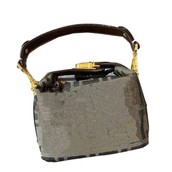fashion new vintage canvas pillow bag mini portable lunch box one shoulder diagonal boston women
fashion new vintage canvas pillow bag mini portable lunch box one shoulder diagonal boston women