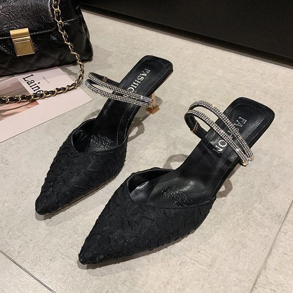 luxury dress shoes 2021 korean fashion half slipper's pointed thin heel decoration two wear baotou high heels, Black
luxury dress shoes 2021 korean fashion half slipper's pointed thin heel decoration two wear baotou high heels, Black