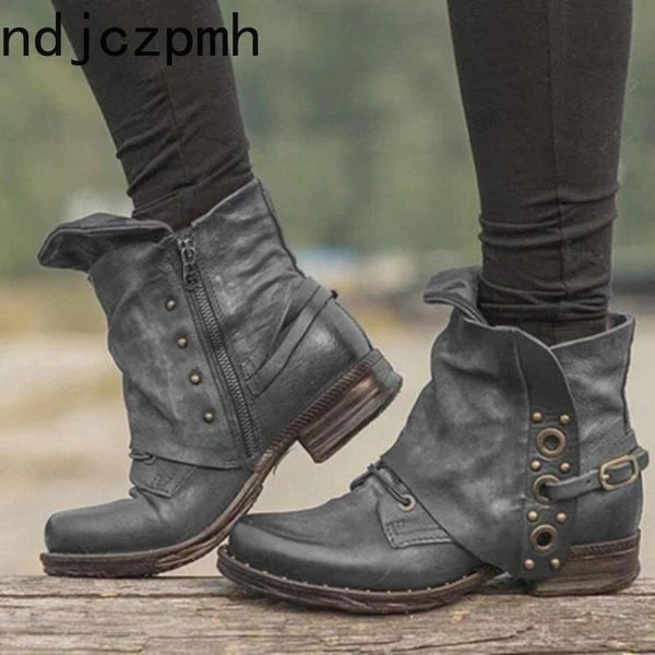 boots women's winter fashion round head zipper comfortable metal decoration low-heeled short tube shoes size 34-43, Black
boots women's winter fashion round head zipper comfortable metal decoration low-heeled short tube shoes size 34-43, Black