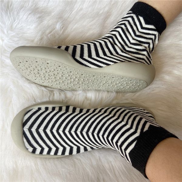 baby shoes foot socks baby antiskid soft sole indoor cotton floor socks shoes first walkers eva bottom cartoon kids crib shoes
baby shoes foot socks baby antiskid soft sole indoor cotton floor socks shoes first walkers eva bottom cartoon kids crib shoes