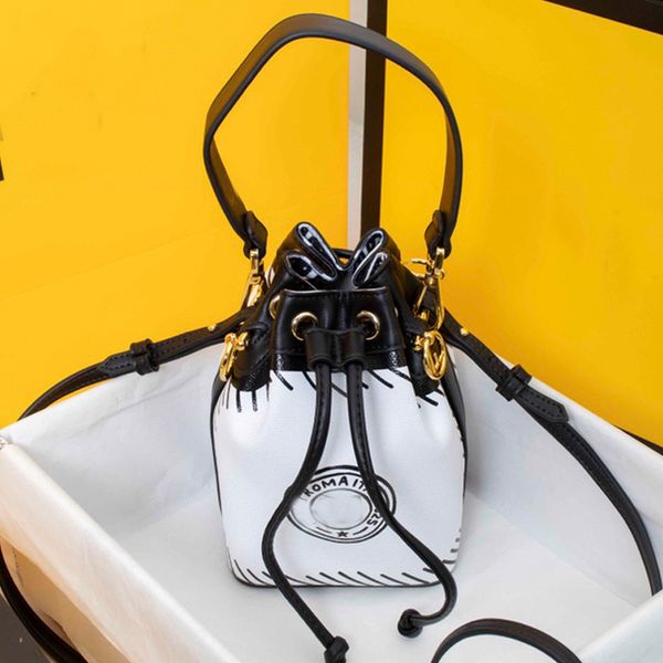small drawstring bucket bag women handbags purse fashion f letter hand bags detchable two shoulder strap bag plain style crossbody bags
small drawstring bucket bag women handbags purse fashion f letter hand bags detchable two shoulder strap bag plain style crossbody bags