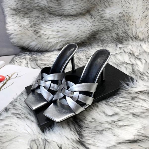 slippers 2021 women stiletto heels sandals tribute gold smooth leather mules fashion, Black
slippers 2021 women stiletto heels sandals tribute gold smooth leather mules fashion, Black