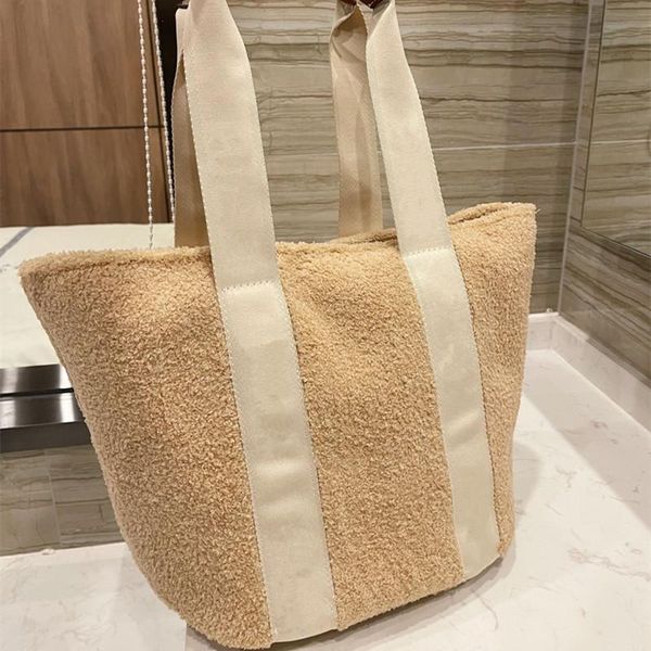 evening bags brand designer faux fur tote handbags for women winter shopper ladies shoulder bag plush female handle 2021 luxury
evening bags brand designer faux fur tote handbags for women winter shopper ladies shoulder bag plush female handle 2021 luxury