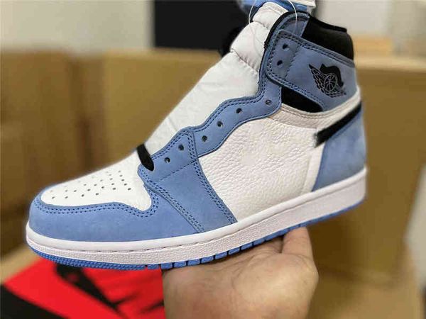 2022 release authentic 1 high og university blue obsidian wmns unc patent 1s white men outdoor shoes sports sneakers with box
2022 release authentic 1 high og university blue obsidian wmns unc patent 1s white men outdoor shoes sports sneakers with box