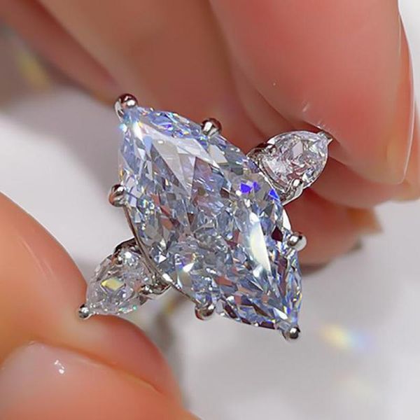 cluster rings 925 sterling silver 9*18mm light blue lab diamond wedding engagement for women charms party fine jewelry gift, Golden;silver
cluster rings 925 sterling silver 9*18mm light blue lab diamond wedding engagement for women charms party fine jewelry gift, Golden;silver