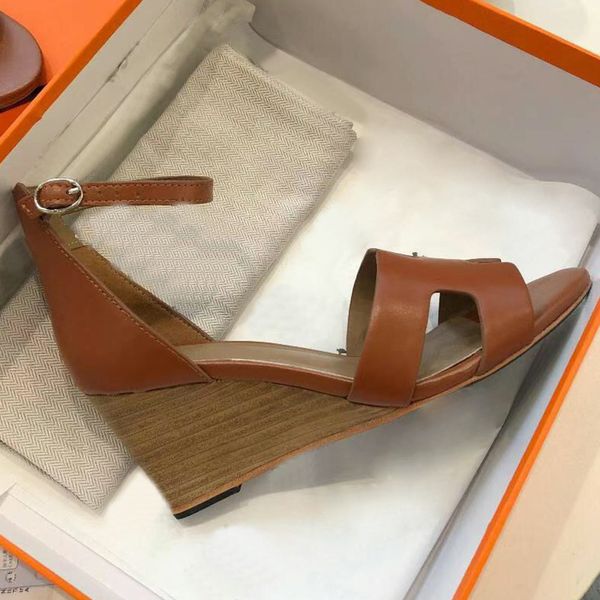 luxury designer women sandals genuine leather wedge heeled flat bottom shoes gladiator buckle strap classics womens shoe 7cm heels sandal, Black
luxury designer women sandals genuine leather wedge heeled flat bottom shoes gladiator buckle strap classics womens shoe 7cm heels sandal, Black