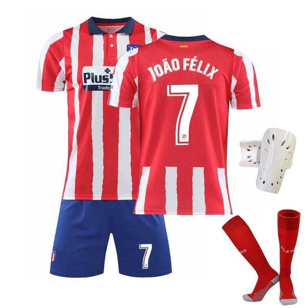 2021 Atletico Madrid home and away No.9 Suarez Jersey Set with three pieces of protective gear, overprint No1, No.9 with socks at atletico
2021 Atletico Madrid home and away No.9 Suarez Jersey Set with three pieces of protective gear, overprint No1, No.9 with socks at atletico