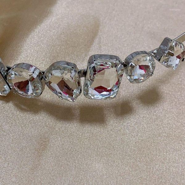 minimalist female jewelry hair hoop irregular geometric crystal metal headband1 
minimalist female jewelry hair hoop irregular geometric crystal metal headband1