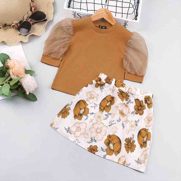 2-6y fashion girls summer clothing sets mesh puff sleeve t-shirts floral print a-line mini skirts holiday casual outfits, White
2-6y fashion girls summer clothing sets mesh puff sleeve t-shirts floral print a-line mini skirts holiday casual outfits, White
