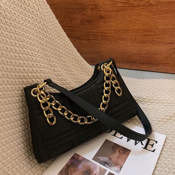 bag bag women's 2021 autumn pu embroidered thread single shoulder metal chain messenger simple fashion crescent
bag bag women's 2021 autumn pu embroidered thread single shoulder metal chain messenger simple fashion crescent