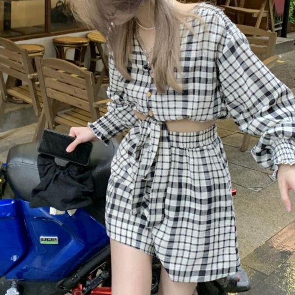 women's tracksuits 2021 summer plaid ensembles femme v-neck hollow bow long sleeve crop high waist wide leg shorts 2 piece sets womens, Gray
women's tracksuits 2021 summer plaid ensembles femme v-neck hollow bow long sleeve crop high waist wide leg shorts 2 piece sets womens, Gray