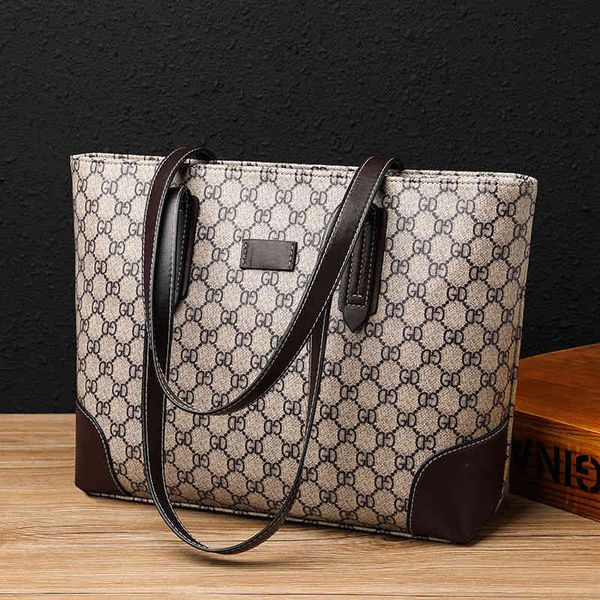 2022 factory wholesale large bag women new fashion texture large capacity tote bag fashion soft leather versatile one shoulder handbag
2022 factory wholesale large bag women new fashion texture large capacity tote bag fashion soft leather versatile one shoulder handbag