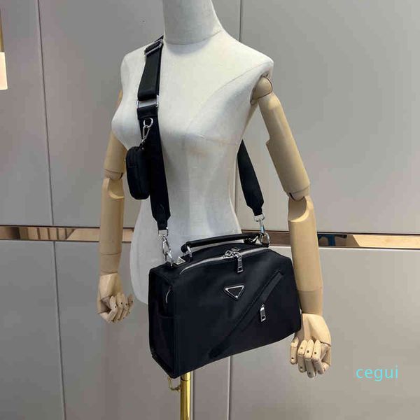 evening bags fashion designer handbags cross body shoulder bag handbag luxury tote pillow travel purse men and women alike high-quality
evening bags fashion designer handbags cross body shoulder bag handbag luxury tote pillow travel purse men and women alike high-quality