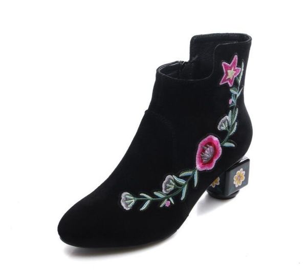 boots women sapato feminino fashion shoes woman pumps winter embroider elegant ankle autumn girls size 25-62 casual byb16186, Black
boots women sapato feminino fashion shoes woman pumps winter embroider elegant ankle autumn girls size 25-62 casual byb16186, Black