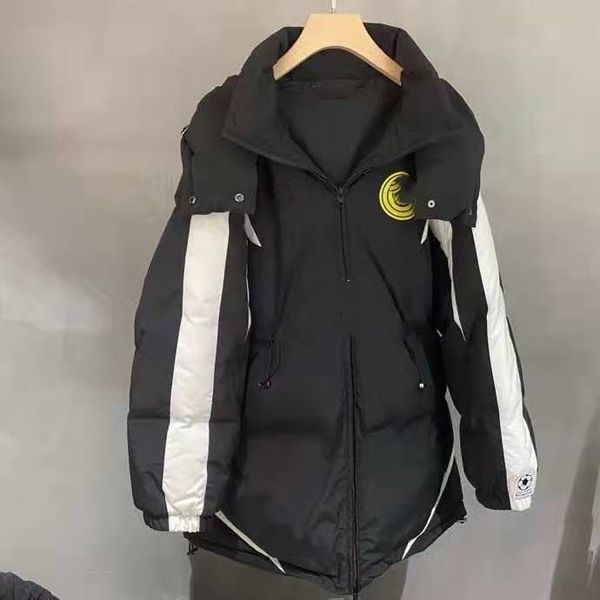down jacket 21 autumn and winter b family football no. 10 black white color contrast waist closing design
down jacket 21 autumn and winter b family football no. 10 black white color contrast waist closing design
