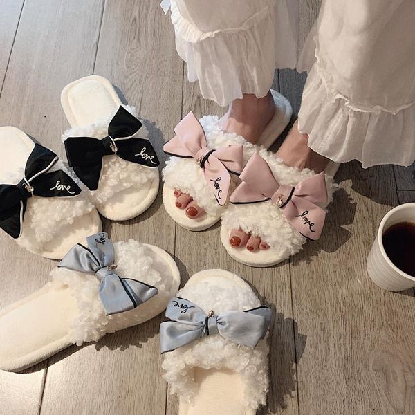 slippers senhoras sandálias de couro artificial bowknot chinelos macios fluffy casa meninas sapatos interiores sola macia novos, Black
slippers senhoras sandálias de couro artificial bowknot chinelos macios fluffy casa meninas sapatos interiores sola macia novos, Black