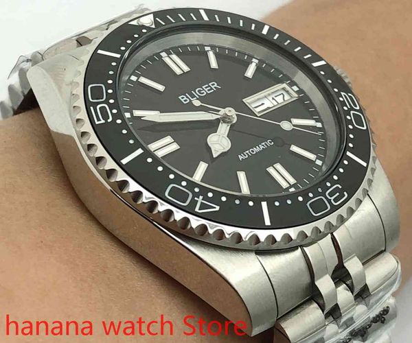 clock men new luxury sports and leisure waterproof mechanical dark black scoreboard bezel, Slivery;brown
clock men new luxury sports and leisure waterproof mechanical dark black scoreboard bezel, Slivery;brown