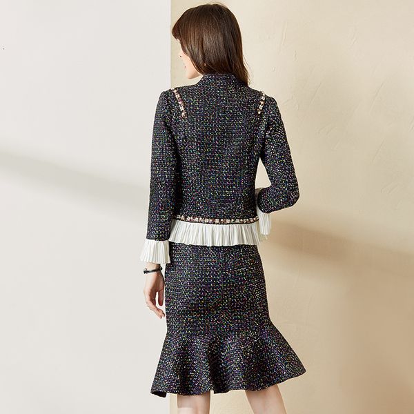 autumn runway woman's suit luxury pearls sequins tweed wool jacket and skirt piece sets, Black
autumn runway woman's suit luxury pearls sequins tweed wool jacket and skirt piece sets, Black