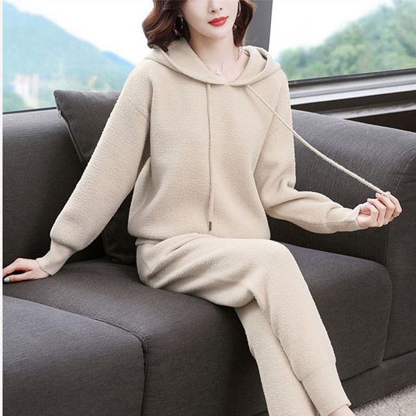 women's two piece pants imitation mink loose sweater sports suit sspring autumn fashion casual two-piece set, White
women's two piece pants imitation mink loose sweater sports suit sspring autumn fashion casual two-piece set, White