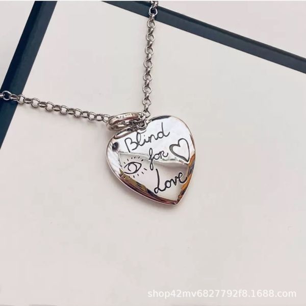 gudesign fearless love necklace flower and bird love pendant men women couple clavicle chain simple style exclusive fine jewel, Silver
gudesign fearless love necklace flower and bird love pendant men women couple clavicle chain simple style exclusive fine jewel, Silver