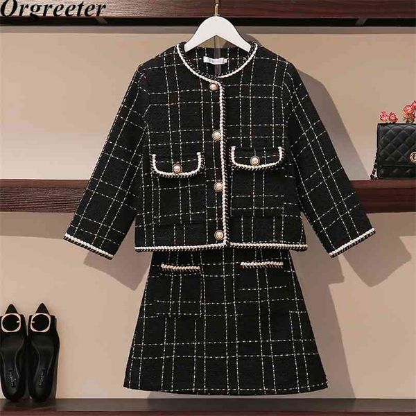 vintage autumn winter elegant 2 piece set women pearl button short tweed jacket coat & high waist mini skirt outfits 210602, White
vintage autumn winter elegant 2 piece set women pearl button short tweed jacket coat & high waist mini skirt outfits 210602, White