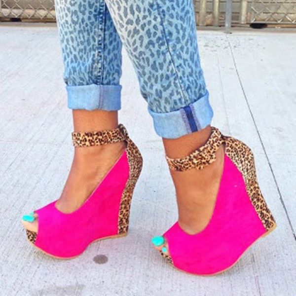 lananlojer shoes,high heels party pumps,red stitching leopard print suede, ankle strap, 14.5 cm wedge heel shoes. size:34- sandals, Black
lananlojer shoes,high heels party pumps,red stitching leopard print suede, ankle strap, 14.5 cm wedge heel shoes. size:34- sandals, Black