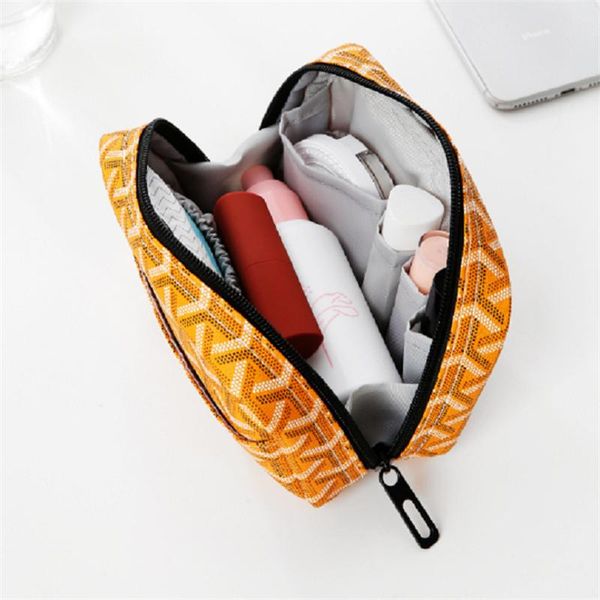 cosmetic bags & cases modern minimalist pu large capacity toiletry bag portable lipstick multifunctional storage
cosmetic bags & cases modern minimalist pu large capacity toiletry bag portable lipstick multifunctional storage