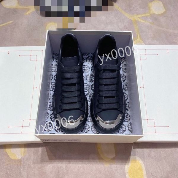 2021 mens womens casual shoe blanche et noir platform pelle black leather designer sneaker avant garde outdoor sports shoes hl210206, Red;white
2021 mens womens casual shoe blanche et noir platform pelle black leather designer sneaker avant garde outdoor sports shoes hl210206, Red;white