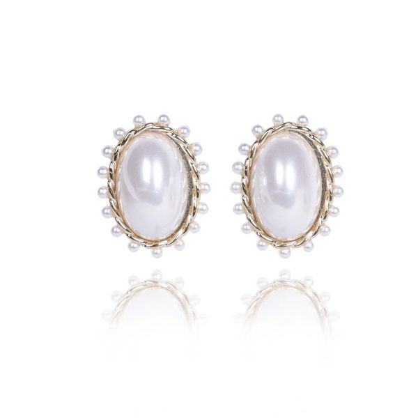 classic big pearl stud earrings for women fashion oversize finger rings baroque female jewelry statement, Golden;silver
classic big pearl stud earrings for women fashion oversize finger rings baroque female jewelry statement, Golden;silver