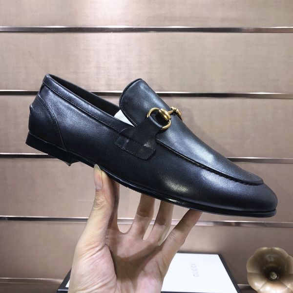2021 classic men luxury business shoes derby gentleman honorable oxford designer mens shoes red white men party shoe for men dress shoes, Black
2021 classic men luxury business shoes derby gentleman honorable oxford designer mens shoes red white men party shoe for men dress shoes, Black