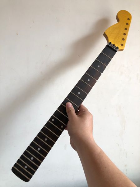 reverse big head guitar neck 22 frets maple rosewood fingerboard locking nut gloss
reverse big head guitar neck 22 frets maple rosewood fingerboard locking nut gloss