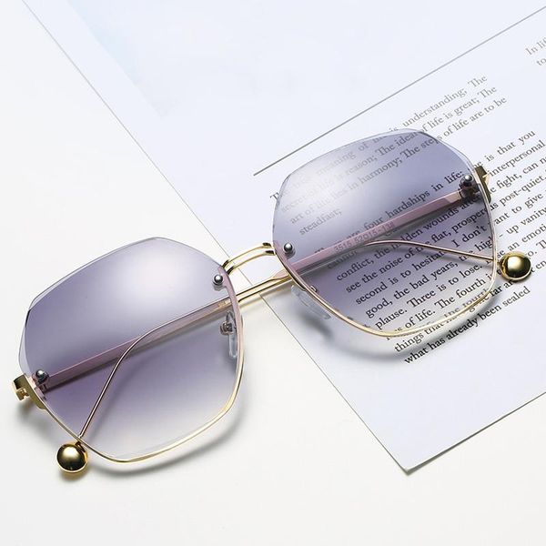 sunglasses elbru irregular polygon diamond trimming gradient color frameless personality trend street po uv400, White;black
sunglasses elbru irregular polygon diamond trimming gradient color frameless personality trend street po uv400, White;black
