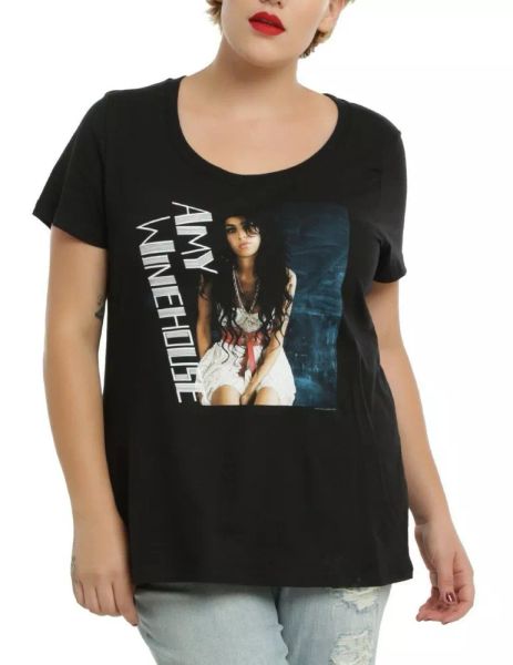 torrid plus size amy winehouse girls women's t-shirt new licensed & official, White;black
torrid plus size amy winehouse girls women's t-shirt new licensed & official, White;black