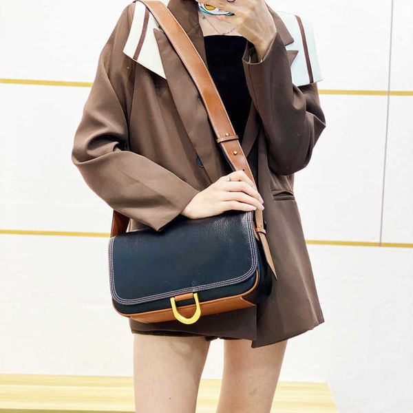 luxury handbags first layer cowhide natural falling pattern fashion leather women's small square bag 2021 versatile msenger shoulder ba
luxury handbags first layer cowhide natural falling pattern fashion leather women's small square bag 2021 versatile msenger shoulder ba