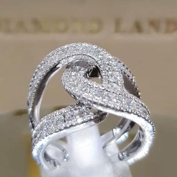fashion cubic zirconia cross rings for women white gold color engagement wedding female finger ring bridal jewelry gifts, Slivery;golden
fashion cubic zirconia cross rings for women white gold color engagement wedding female finger ring bridal jewelry gifts, Slivery;golden