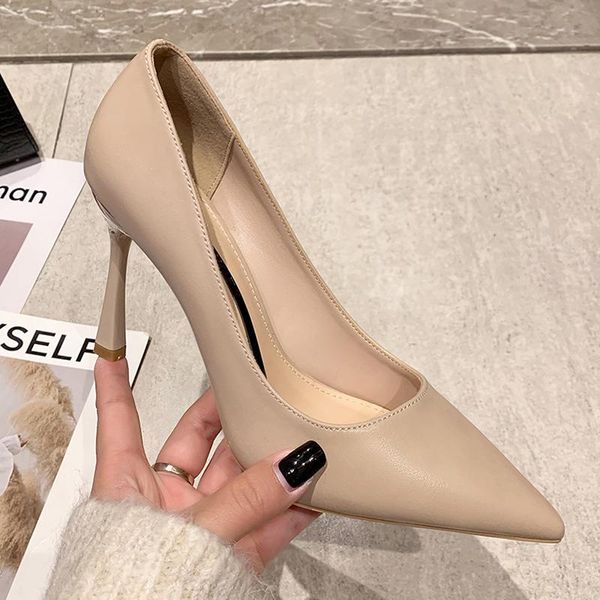 dress shoes 2021 autumn elegant women black leather pumps apricot pointed toe red 9cmthin high heels lady party valentine
dress shoes 2021 autumn elegant women black leather pumps apricot pointed toe red 9cmthin high heels lady party valentine