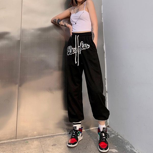women's pants & capris trousers 2021 solid color loose fashion letter printing casual black high waisted straight women sweatpants, Black;white
women's pants & capris trousers 2021 solid color loose fashion letter printing casual black high waisted straight women sweatpants, Black;white
