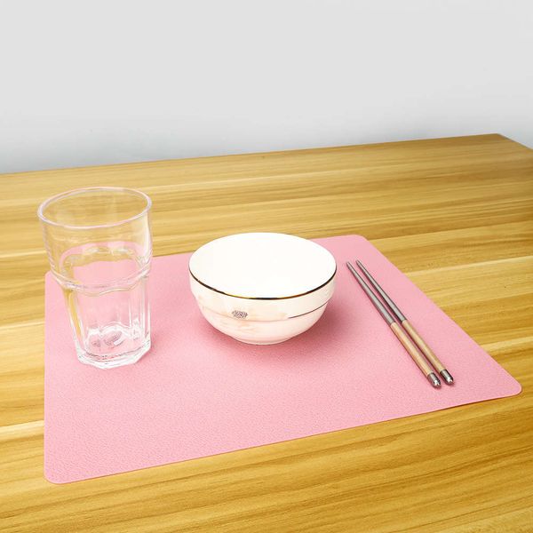 the same tablemat in wanghong restaurant, simple and fashionable cy color, high temperature resistant non deformable silicone
the same tablemat in wanghong restaurant, simple and fashionable cy color, high temperature resistant non deformable silicone