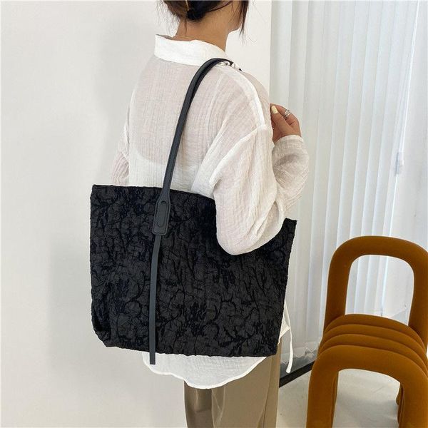 evening bags women tote bag cotton flower casual fashion solid zipper soft high-capacity shoulder handbags all-match shopping
evening bags women tote bag cotton flower casual fashion solid zipper soft high-capacity shoulder handbags all-match shopping
