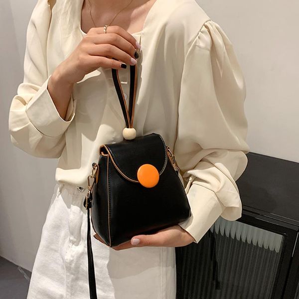 evening bags 2021 vintage women hit color crossbody bag casual pu leather ladies mini handbags women's fashion flap
evening bags 2021 vintage women hit color crossbody bag casual pu leather ladies mini handbags women's fashion flap