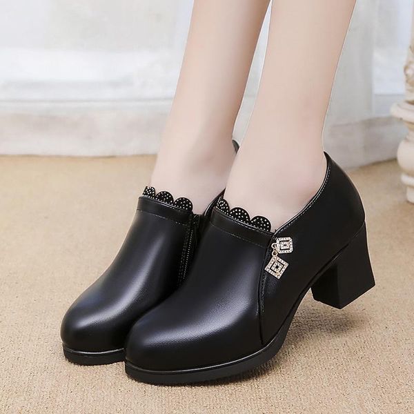 dress shoes women 2021 spring autumn leather high heel pumps lady med heels office female, Black
dress shoes women 2021 spring autumn leather high heel pumps lady med heels office female, Black