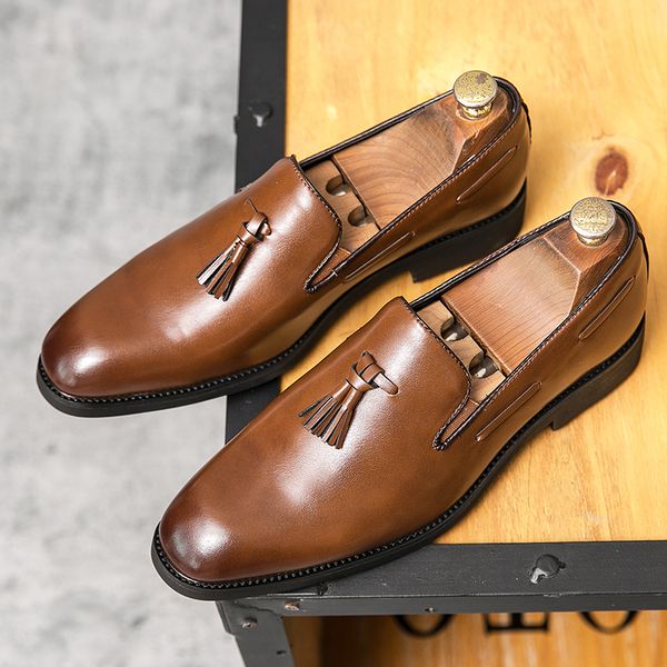 new british vintage square-toed tassels brown shoes for men dress evening wedding office footwear prom sapato social masculino, Black
new british vintage square-toed tassels brown shoes for men dress evening wedding office footwear prom sapato social masculino, Black