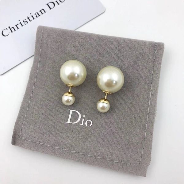 special offer 70% off home dijia 2021 net red large and small pearl earrings high version brass silver needle earrings, Golden;silver
special offer 70% off home dijia 2021 net red large and small pearl earrings high version brass silver needle earrings, Golden;silver