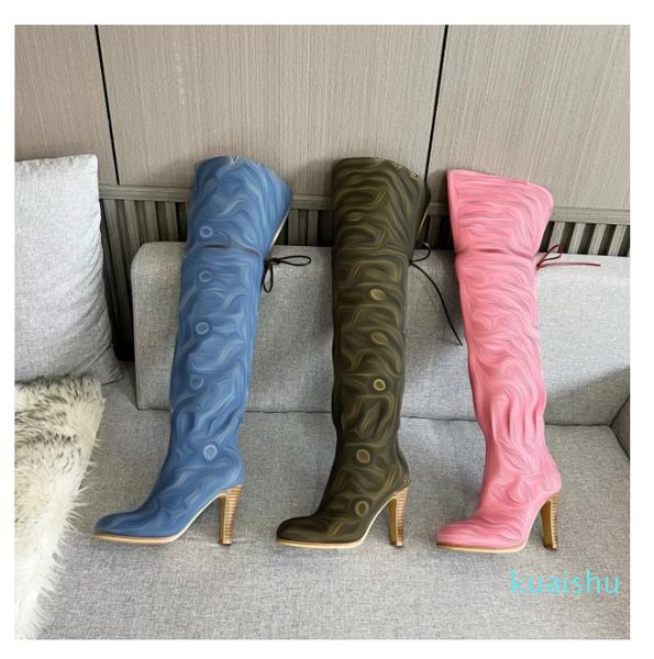 2021 fur snow luxury designer women's winter boots classic over the knee semi-long foot leather size 35-42, Black
2021 fur snow luxury designer women's winter boots classic over the knee semi-long foot leather size 35-42, Black