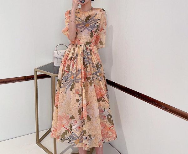 party dresses 2021 summer round neck printed silk dress irregular big skirt 100% elegant, White;black
party dresses 2021 summer round neck printed silk dress irregular big skirt 100% elegant, White;black