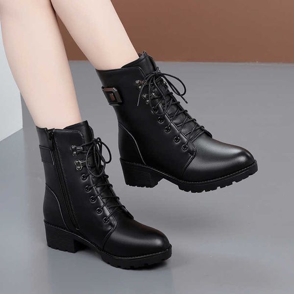 aiyuqi winter boots women genuine leather new wool warm non-slip ladies ankle boots plus size 41 42 43 snow boots women y0910, Black
aiyuqi winter boots women genuine leather new wool warm non-slip ladies ankle boots plus size 41 42 43 snow boots women y0910, Black