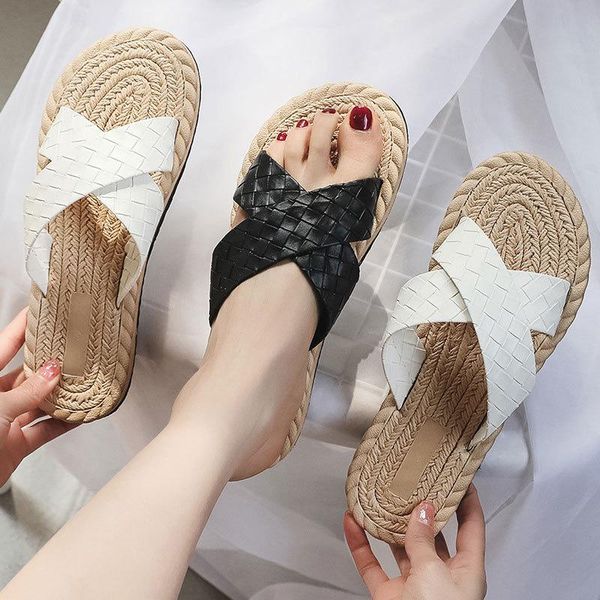 slippers women straw sandy sandals fashion ladies weave flat pu leather women's beach shoes casual female footwear 2021 summer, Black
slippers women straw sandy sandals fashion ladies weave flat pu leather women's beach shoes casual female footwear 2021 summer, Black