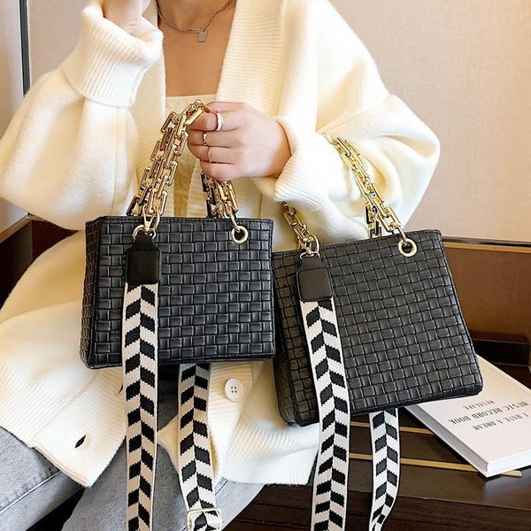 handbag women luxurys designers bags 2021 crossbody bag exquisite dress for casua purse multi pochette louisbags_18
handbag women luxurys designers bags 2021 crossbody bag exquisite dress for casua purse multi pochette louisbags_18